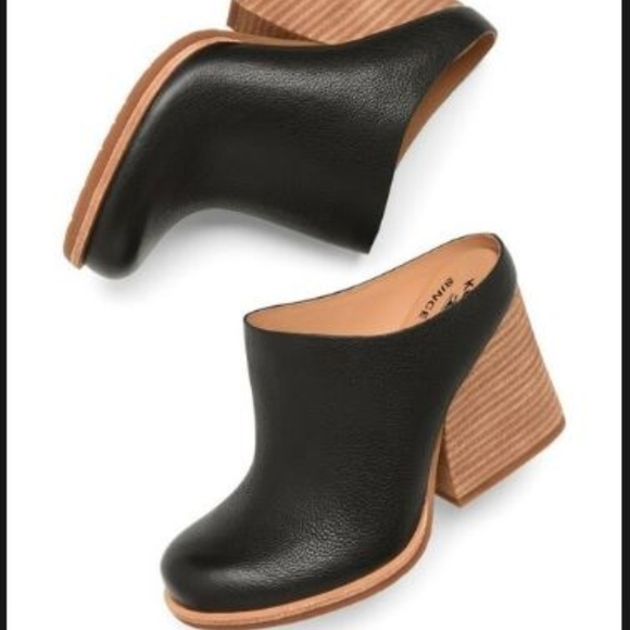 kork ease challis clog